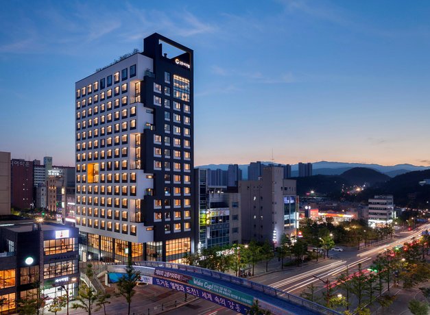 Gangneung City Hotel Temple Stay at Yongyeonsa Temple South Korea thumbnail