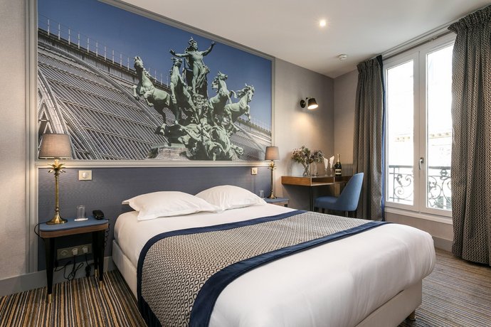 Hotel Saint Christophe Paris image 1
