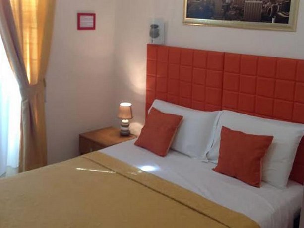 B&B Meret