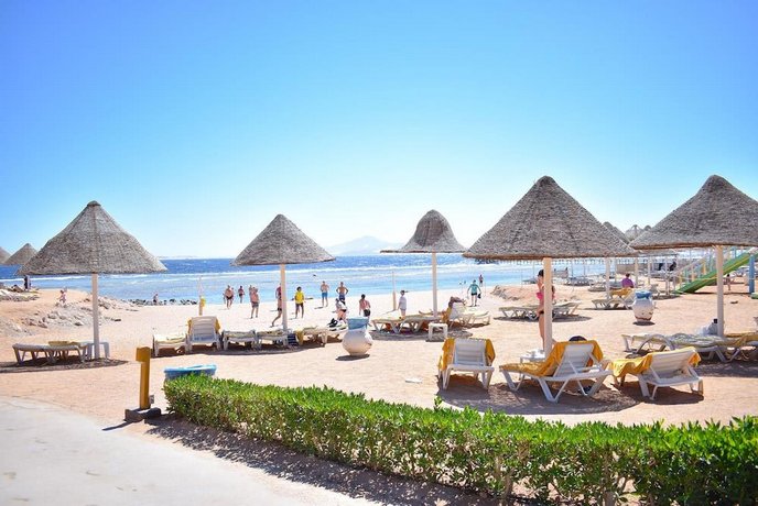 Parrotel Aquapark Resort