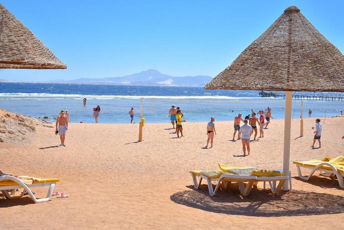Parrotel Aquapark Resort