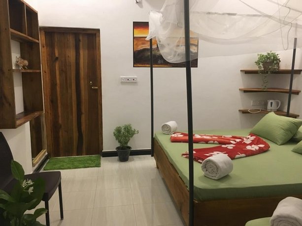 Garden Cottage Arugambay
