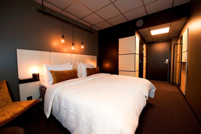 Svalbard Hotell The Vault