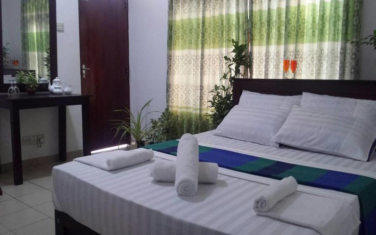 Hotel Relax On Torrington Bandaranaike Memorial International Conference Hall Sri Lanka thumbnail