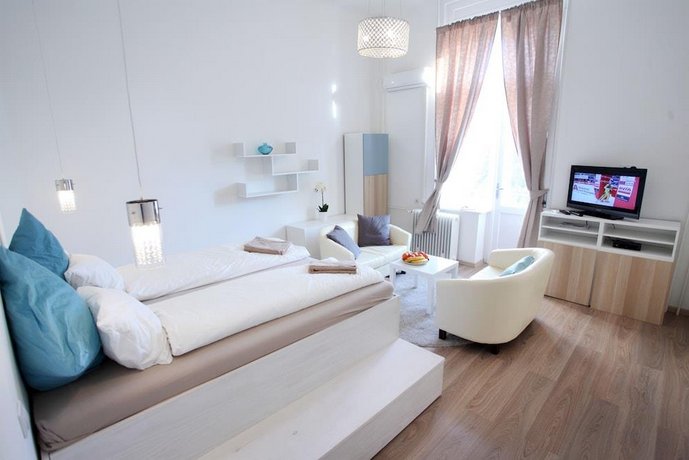 d FIVE Elizabeth Garden Apartment