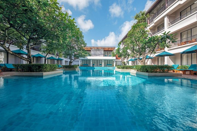 DoubleTree by Hilton Phuket Banthai Resort SHA Plus+ 발리 하이 스파 앤 마사지 Thailand thumbnail