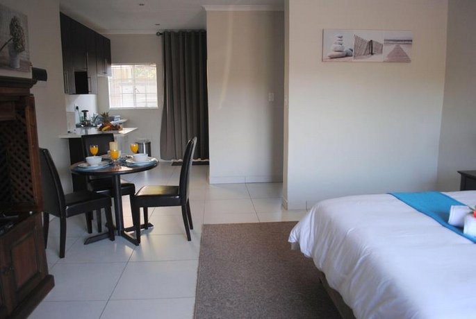 86 Edison Self Catering