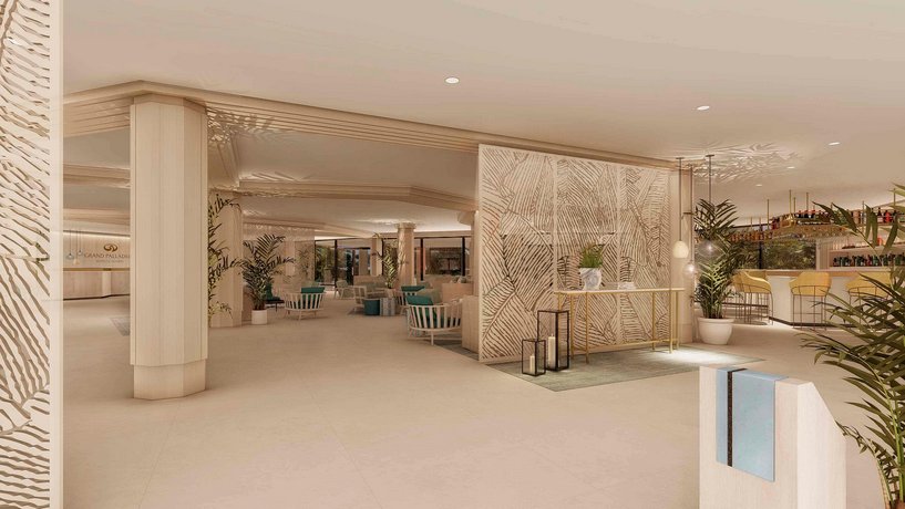 Grand Palladium Garden Beach Resort and Spa