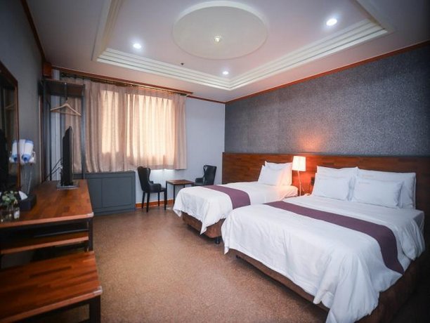Hotel Noblesse Seoul