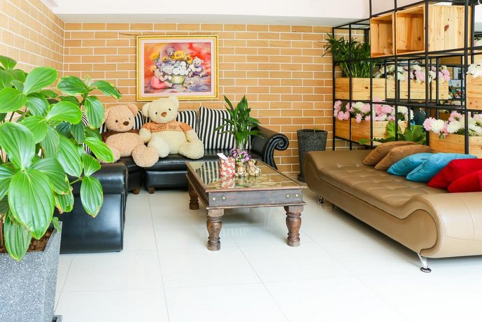 Little Bear's Home