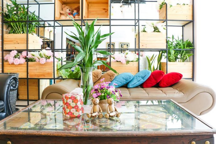Little Bear's Home
