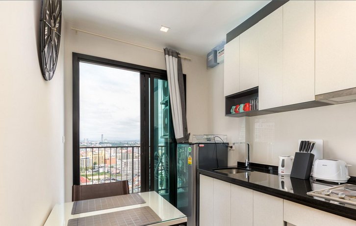 The Base Condo Sea-View win99