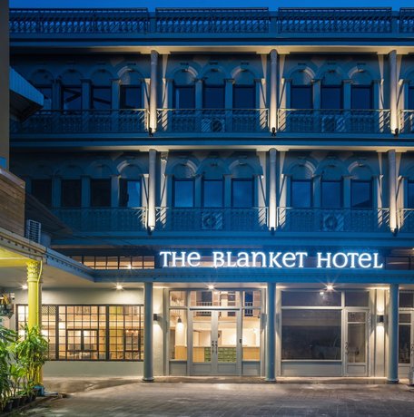 The Blanket Hotel Phuket Town SHA Plus+ Robinson Ocean Thailand thumbnail