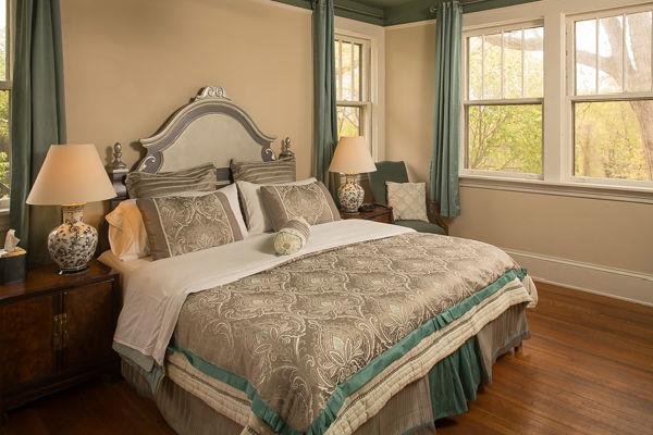 Sweet Biscuit Inn