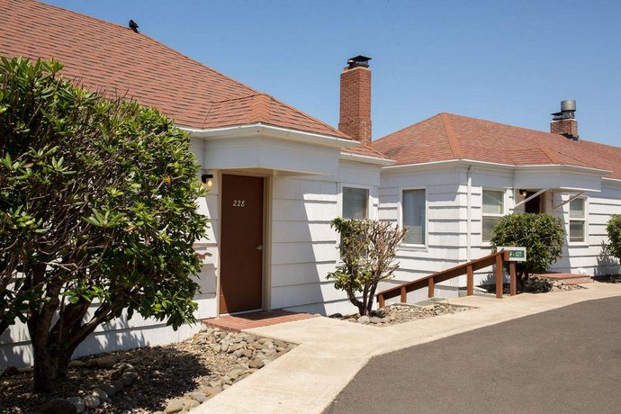 Ester Lee Motel