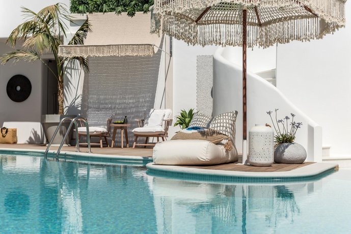 Virtu Suites