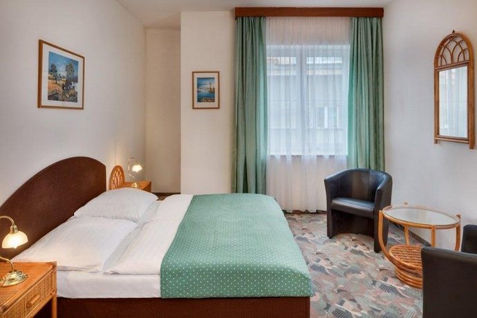 Hotel OTAR