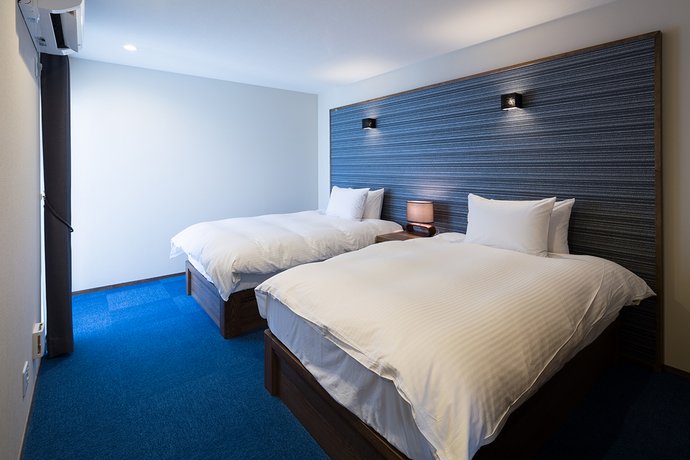 Condominium T-Room