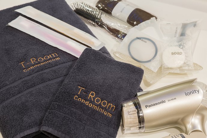 Condominium T-Room