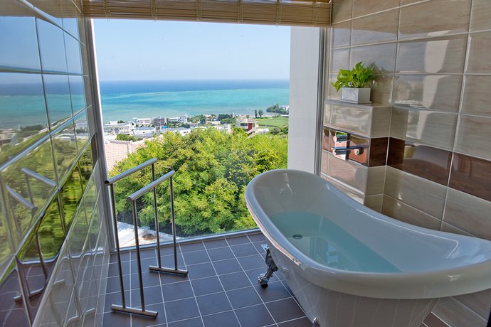 Condominium T-Room