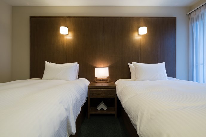 Condominium T-Room