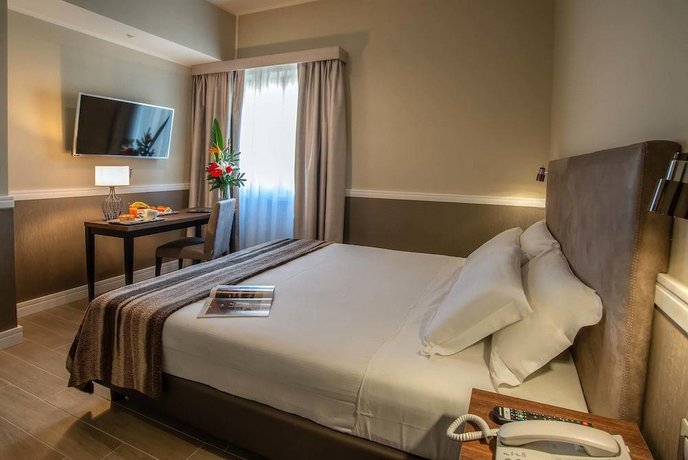 Fragrance Hotel St Peter