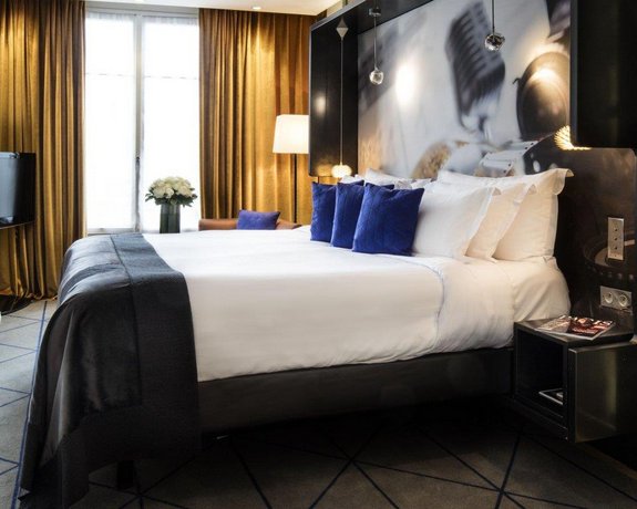 Hotel De Sers Champs Elysees Paris