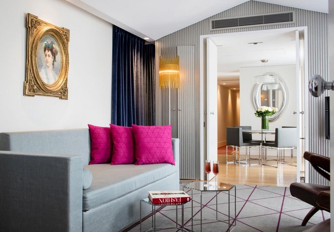 Hotel De Sers Champs Elysees Paris