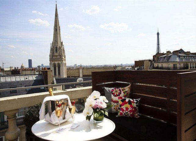 Hotel De Sers Champs Elysees Paris