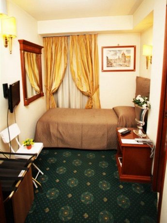 Guest House H 2000 Roma