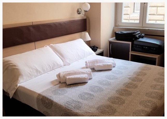 Hotel Elide