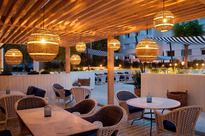 AC Hotel Victoria Suites A Marriott Luxury & Lifestyle Hotel