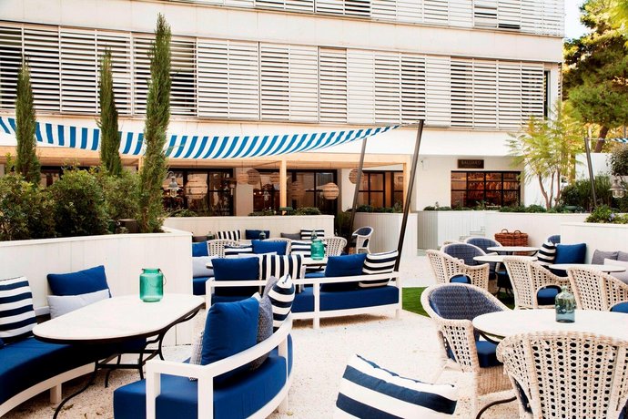 AC Hotel Victoria Suites A Marriott Luxury & Lifestyle Hotel