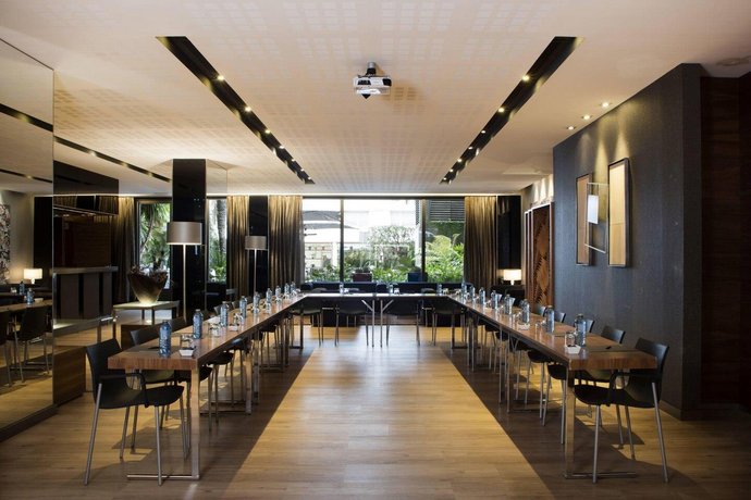 AC Hotel Victoria Suites A Marriott Luxury & Lifestyle Hotel