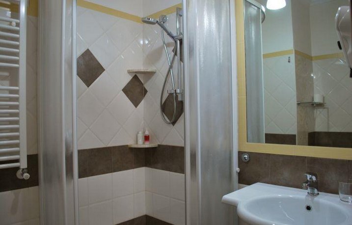 Anthony Guesthouse