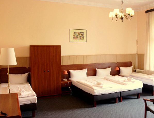 Hotel-Pension Rheingold am Kurfurstendamm