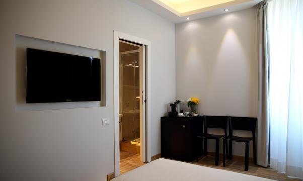 At Home Townhouse - Filiberto