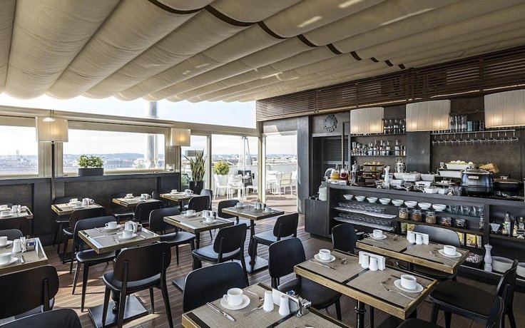 Bar_Restaurant