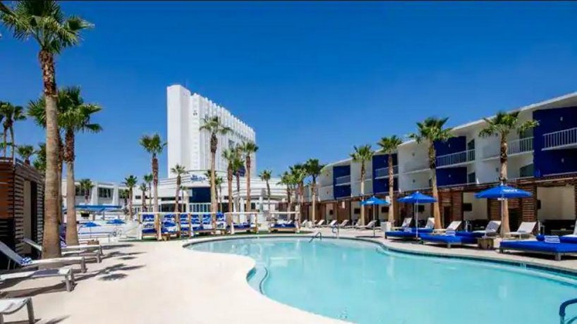 Tropicana Las Vegas a DoubleTree by Hilton Hotel and Resort image 1