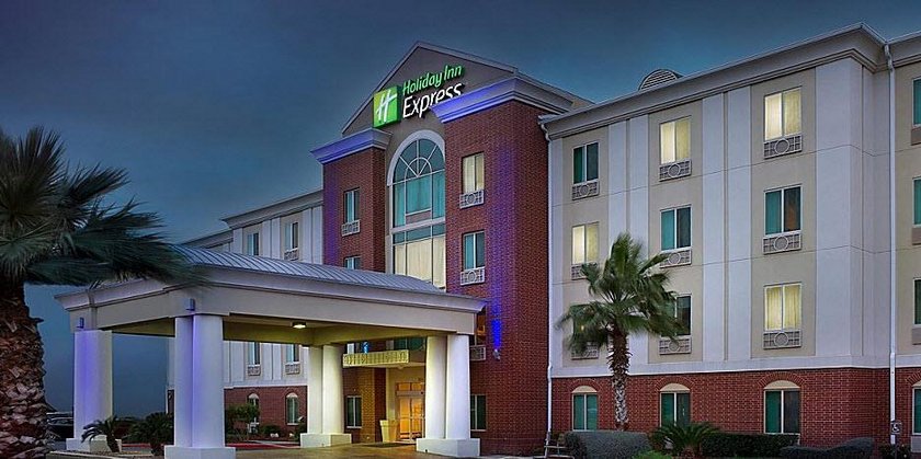 Holiday Inn Express San Antonio Sea World
