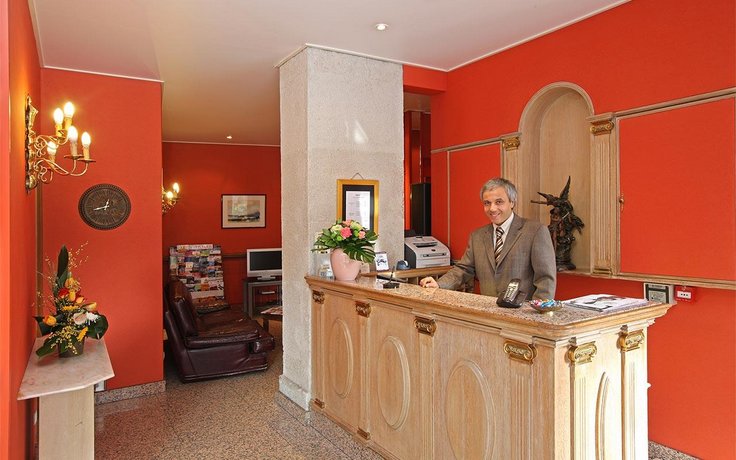 Hotel Sunny Paris