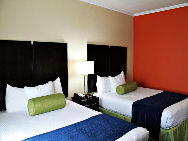Cityview Inn & Suites Downtown /RiverCenter Area