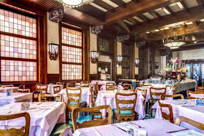 Bar_Restaurant