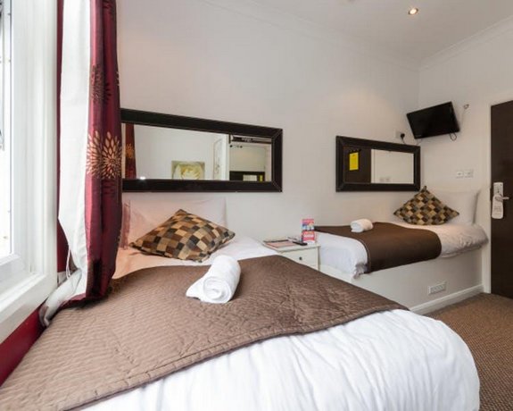 Chester Hotel London