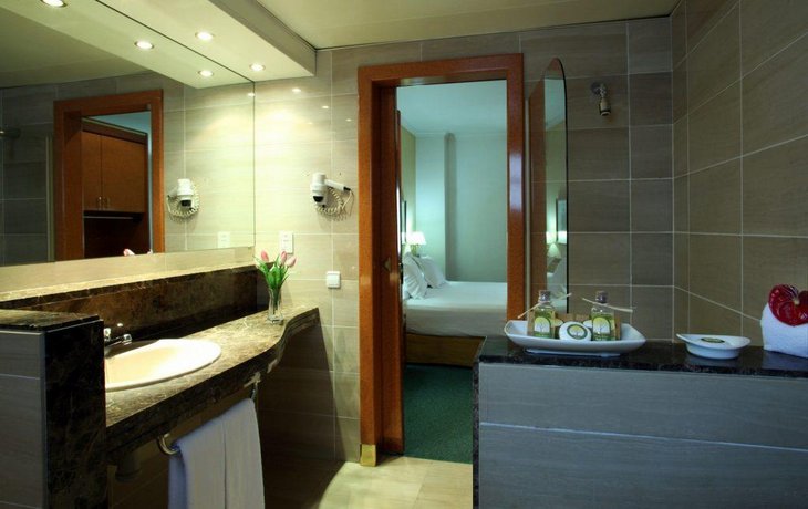 Acacia Suite Hotel