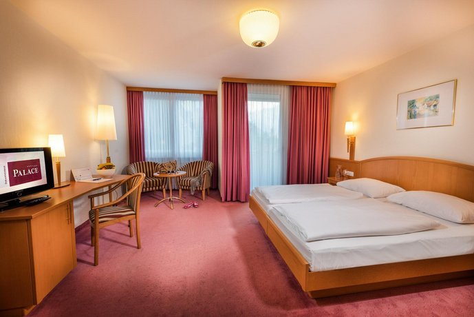 Johannesbad Hotel Palace Alpen Therme Gastein Austria thumbnail