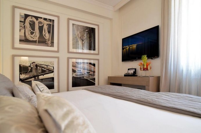 Eight Hotel Paraggi
