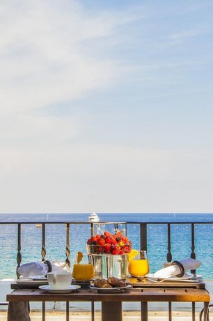 Eight Hotel Paraggi