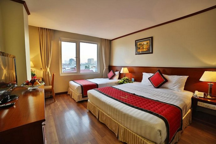 Sunny 3 Hotel