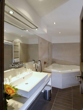 The Manes Boutique Hotel Prague (ex. EA Hotel Manes)